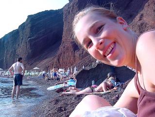 santorini-redbeach-2