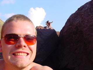 santorini-redbeach-3
